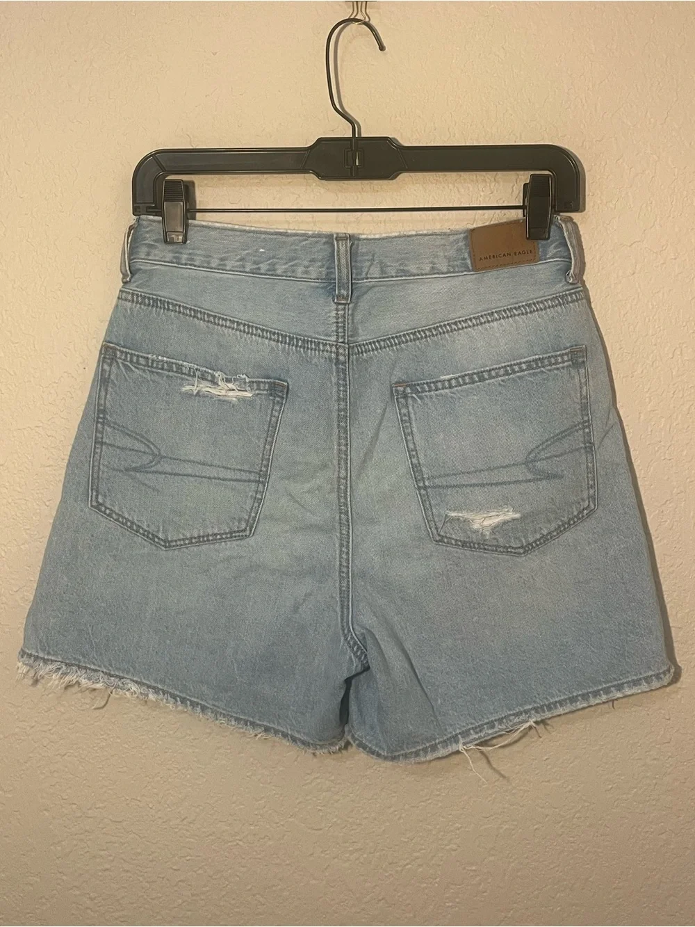 American Eagle Women’s Light Wash Denim Shorts